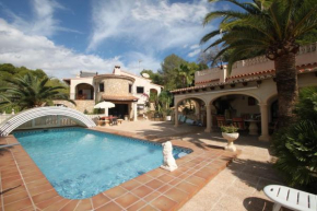 Отель Germania - holiday home with private swimming pool in El Portet  Морайра